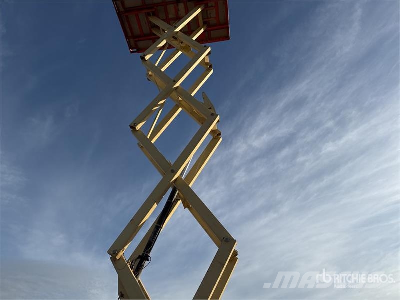 JLG 4394 RT 4x4 Diesel Nacelle Ciseau Scissor Lift Elevadores de tesoura