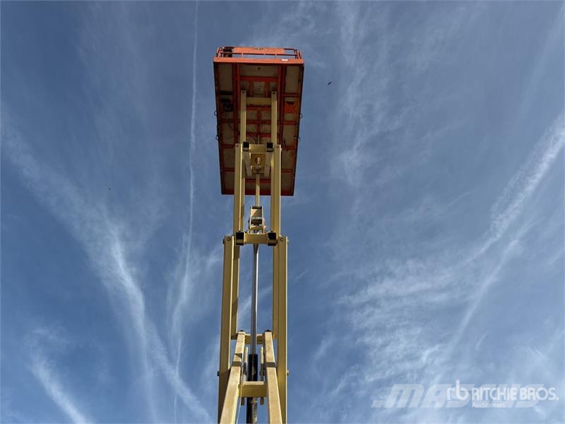 JLG 4394 RT 4x4 Diesel Nacelle Ciseau Scissor Lift 剪叉式升降机