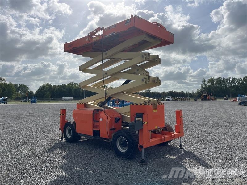 JLG 4394 RT 4x4 Diesel Scissor Lift Šķerveida pacēlāji