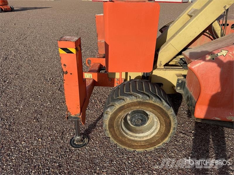 JLG 4394 RT 4x4 Diesel Nacelle Ciseau Scissor Lift 剪叉式升降机