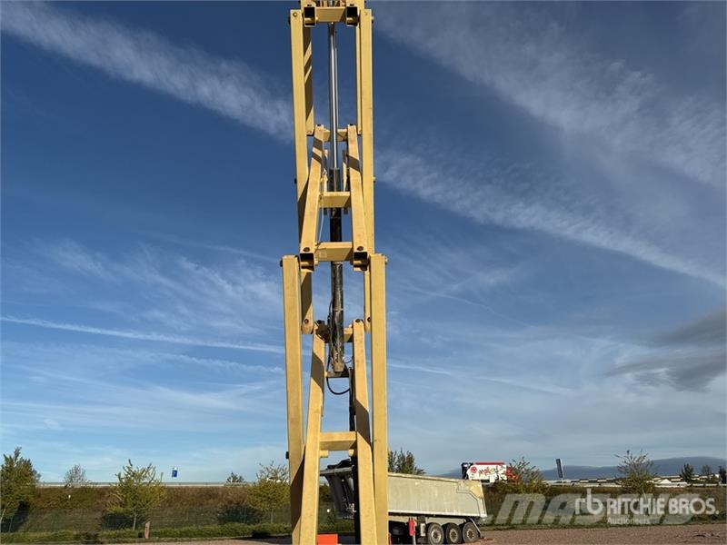 JLG 4394 RT 4x4 Diesel Nacelle Ciseau Scissor Lift Elevadores de tesoura