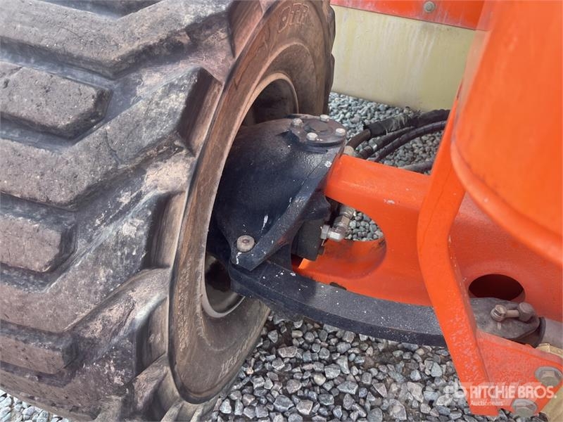 JLG 4394 RT 4x4 Diesel Scissor Lift Šķerveida pacēlāji