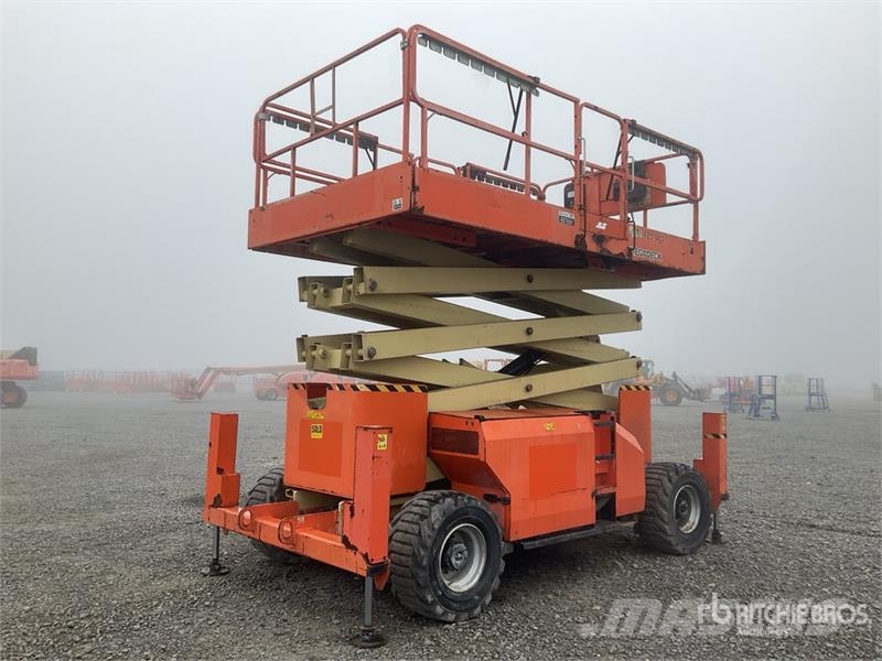 JLG 4394 RT 4x4 Diesel Scissor Lift Scissor lifts