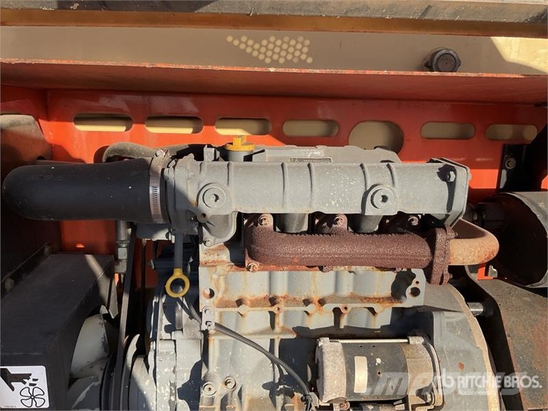 JLG 4394 RT 4x4 Diesel Scissor Lift 剪叉式升降机