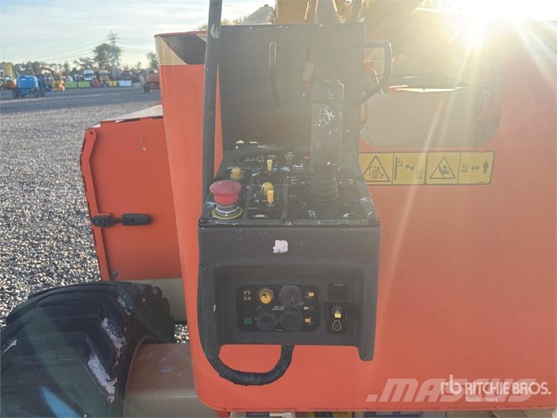 JLG 4394 RT 4x4 Diesel Scissor Lift Škarjaste dvižne ploščadi