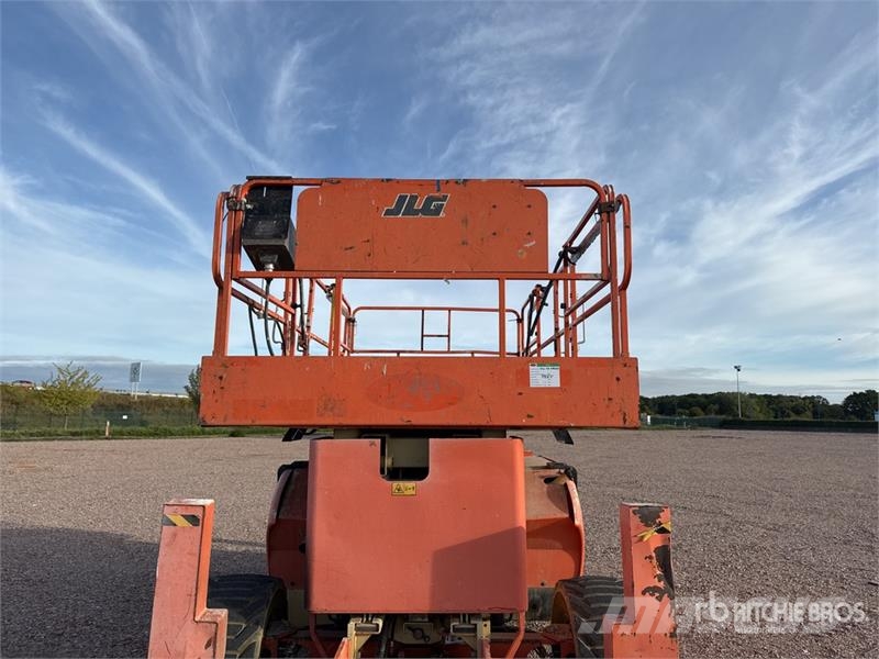 JLG 4394 RT 4x4 Diesel Nacelle Ciseau Scissor Lift 剪叉式升降机