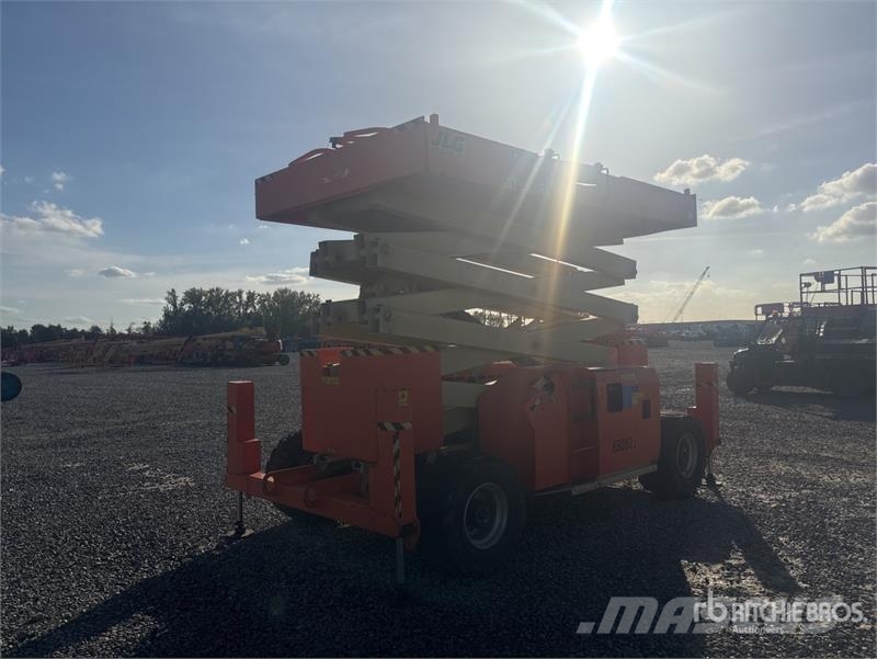 JLG 4394 RT 4x4 Diesel Scissor Lift Schaarhoogwerkers