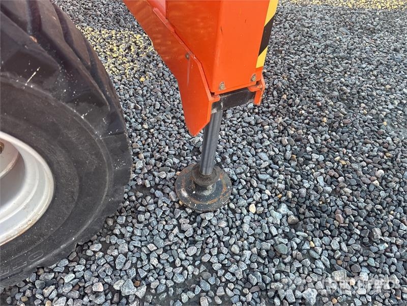 JLG 4394 RT 4x4 Diesel Scissor Lift Škarjaste dvižne ploščadi