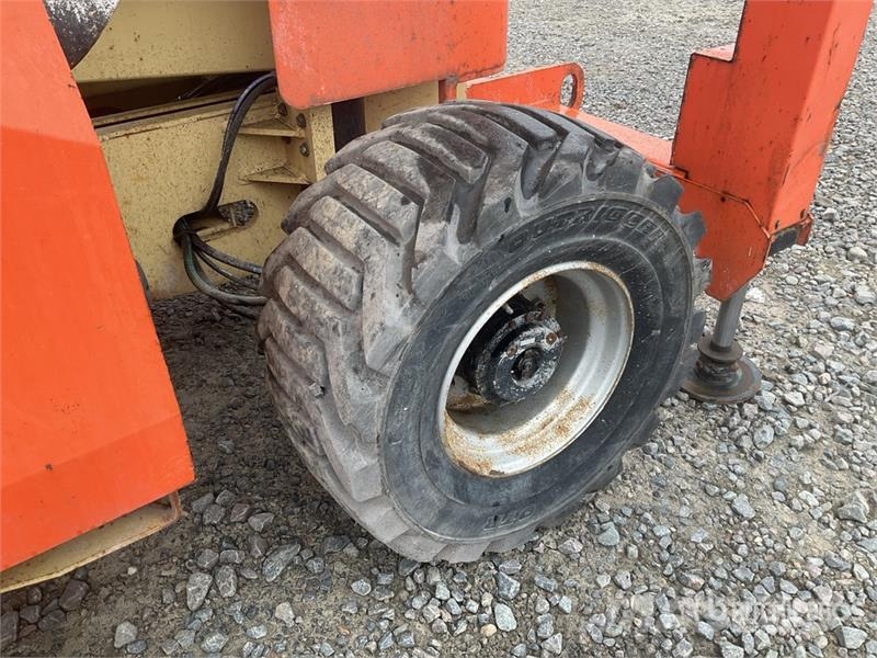 JLG 4394 RT 4x4 Diesel Scissor Lift Scissor lifts