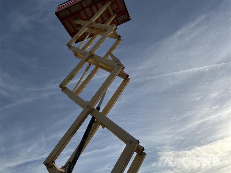 JLG 4394 RT 4x4 Diesel Nacelle Ciseau Scissor Lift 剪叉式升降机