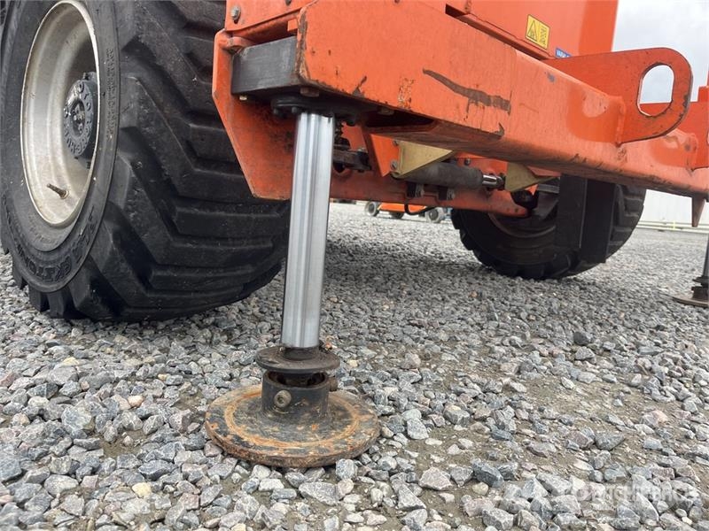 JLG 4394 RT 4x4 Diesel Scissor Lift Šķerveida pacēlāji