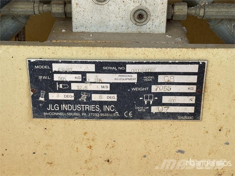 JLG 4394 RT 4x4 Diesel Nacelle Ciseau Scissor Lift 剪叉式升降机