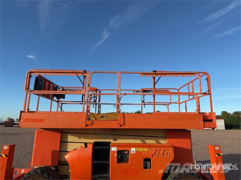 JLG 4394 RT 4x4 Diesel Nacelle Ciseau Scissor Lift Elevadores de tesoura