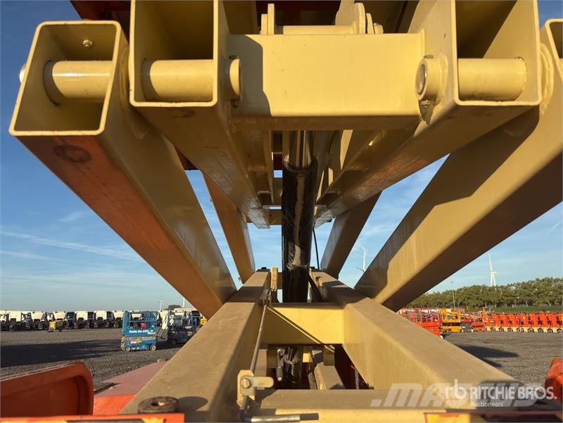 JLG 4394 RT 4x4 Diesel Scissor Lift Škarjaste dvižne ploščadi