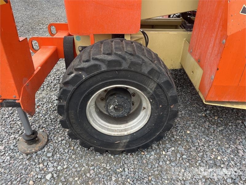 JLG 4394 RT 4x4 Diesel Scissor Lift Šķerveida pacēlāji