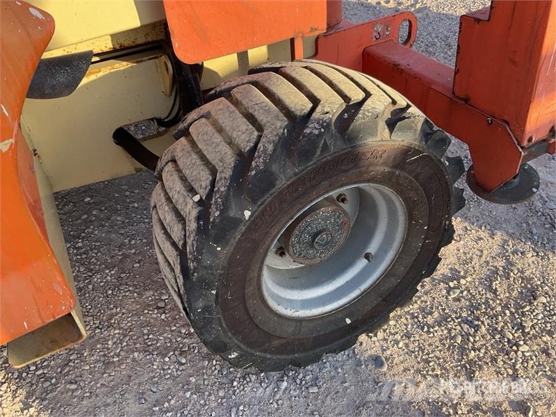 JLG 4394 RT 4x4 Diesel Scissor Lift 剪叉式升降机