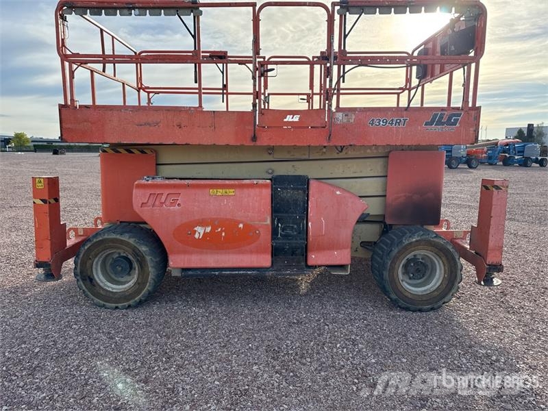 JLG 4394 RT 4x4 Diesel Nacelle Ciseau Scissor Lift 剪叉式升降机