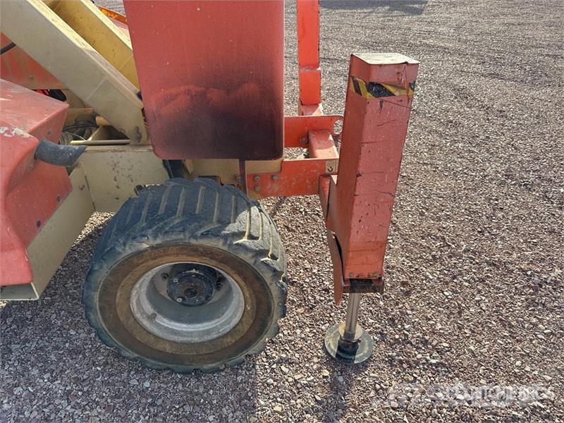 JLG 4394 RT 4x4 Diesel Nacelle Ciseau Scissor Lift 剪叉式升降机