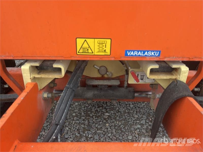 JLG 4394 RT 4x4 Diesel Scissor Lift Šķerveida pacēlāji