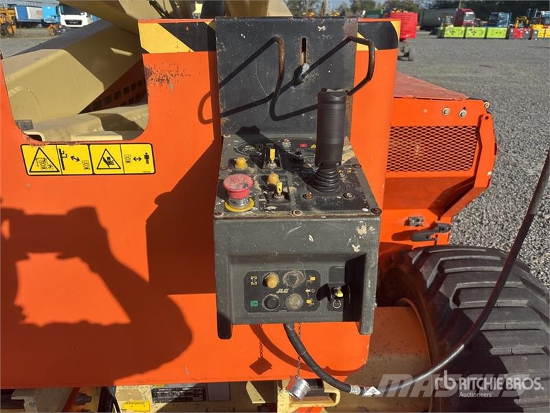 JLG 4394 RT 4x4 Diesel Scissor Lift Schaarhoogwerkers