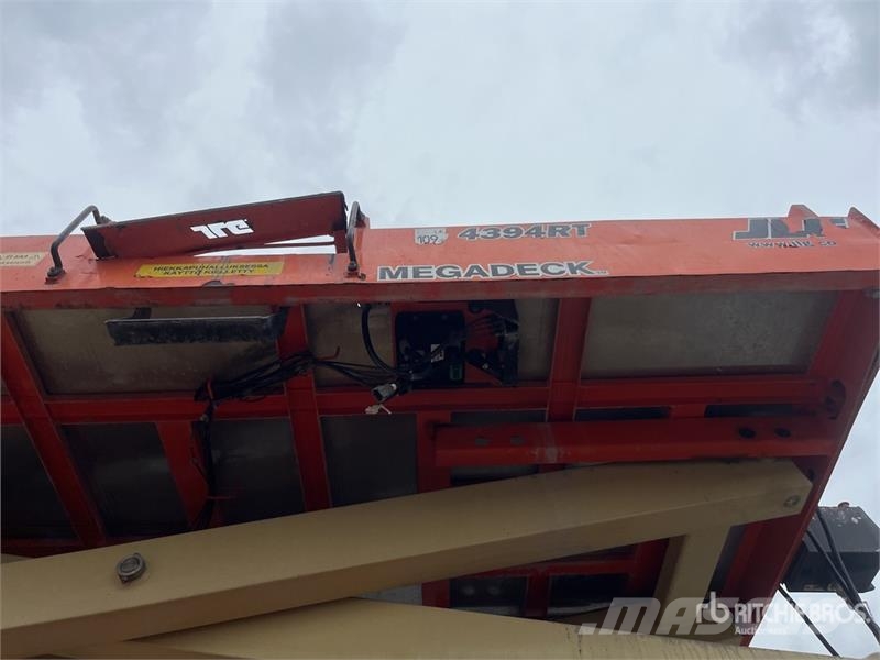 JLG 4394 RT 4x4 Diesel Scissor Lift Šķerveida pacēlāji