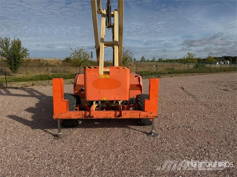 JLG 4394RT 4x4 Diesel Nacelle Ciseau Scissor Lift Scissor lifts