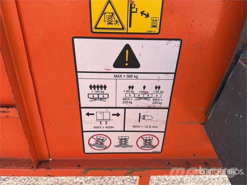 JLG 4394RT 4x4 Diesel Nacelle Ciseau Scissor Lift Scissor lifts