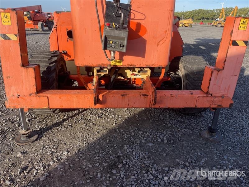 JLG 4394RT 4x4 Diesel Scissor Lift Scissor lifts