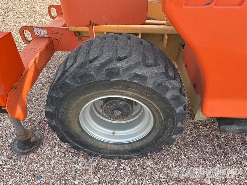JLG 4394RT 4x4 Diesel Nacelle Ciseau Scissor Lift Scissor lifts