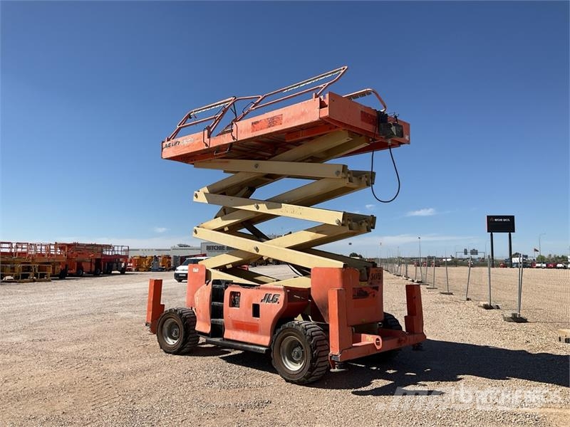 JLG 4394RT 4x4 Diesel Scissor Lift 剪叉式升降机