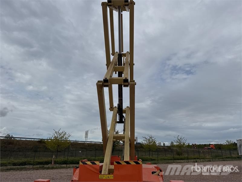 JLG 4394RT 4x4 Diesel Nacelle Ciseau Scissor Lift 剪叉式升降机