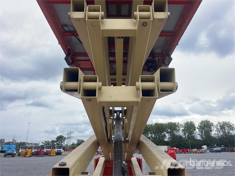 JLG 4394RT 4x4 Diesel Scissor Lift Scissor lifts