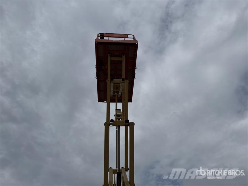 JLG 4394RT 4x4 Diesel Nacelle Ciseau Scissor Lift 剪叉式升降机