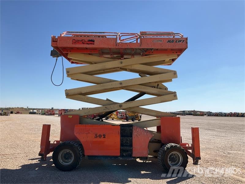 JLG 4394RT 4x4 Diesel Scissor Lift 剪叉式升降机