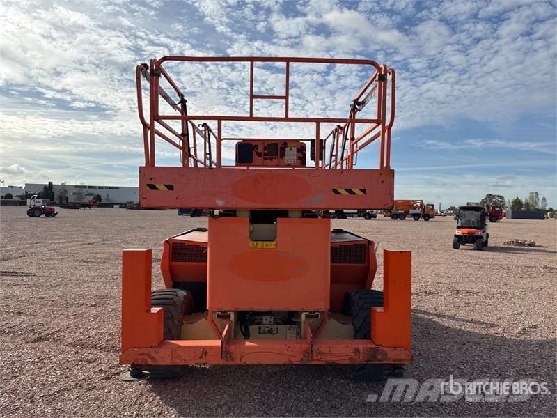 JLG 4394RT 4x4 Diesel Nacelle Ciseau Scissor Lift Scissor lifts