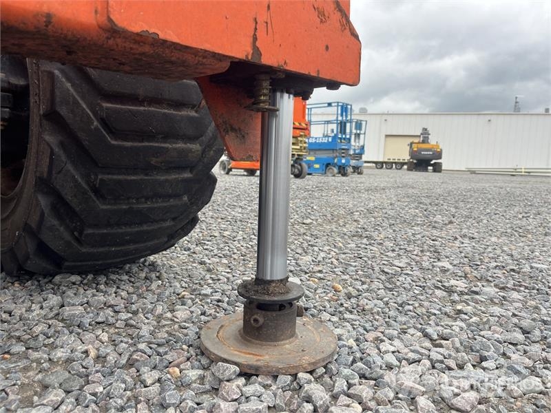 JLG 4394RT 4x4 Diesel Scissor Lift Scissor lifts