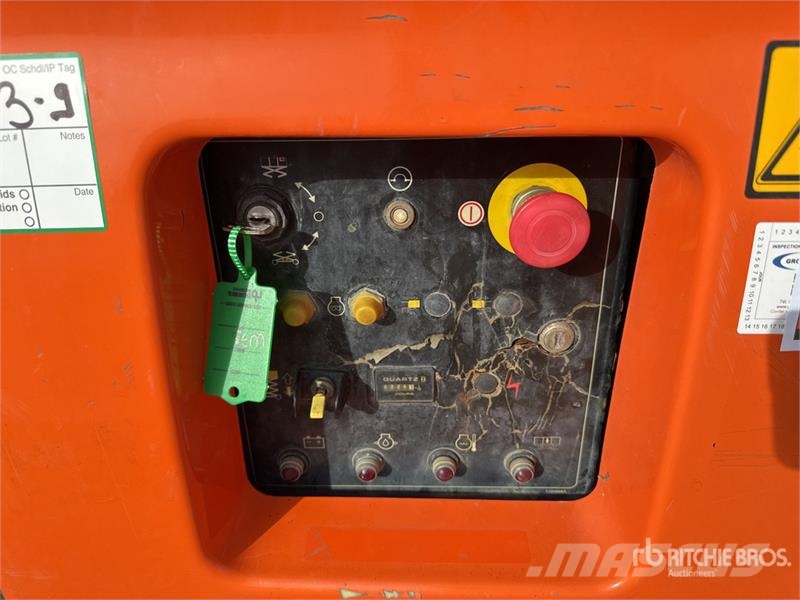 JLG 4394RT 4x4 Diesel Nacelle Ciseau Scissor Lift Scissor lifts