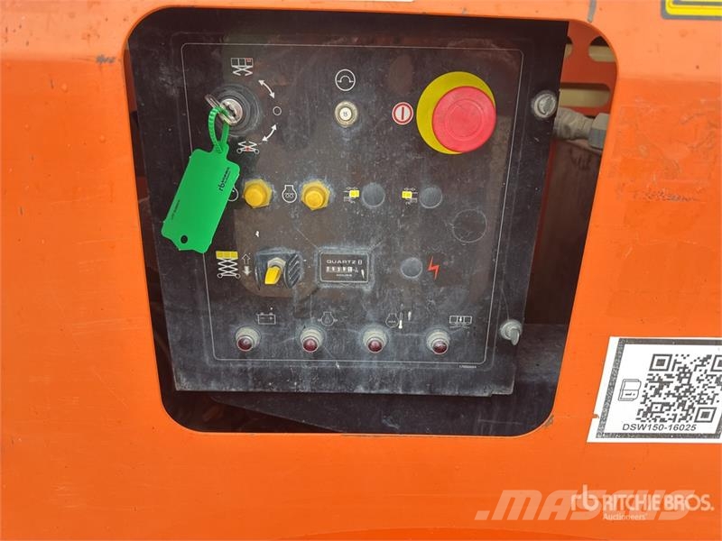 JLG 4394RT 4x4 Diesel Nacelle Ciseau Scissor Lift 剪叉式升降机