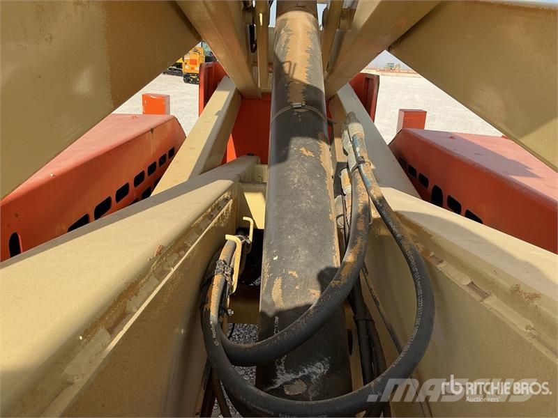 JLG 4394RT 4x4 Diesel Scissor Lift Sakselifter