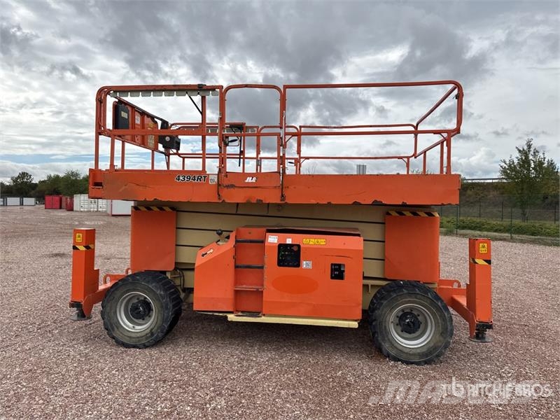 JLG 4394RT 4x4 Diesel Nacelle Ciseau Scissor Lift 剪叉式升降机