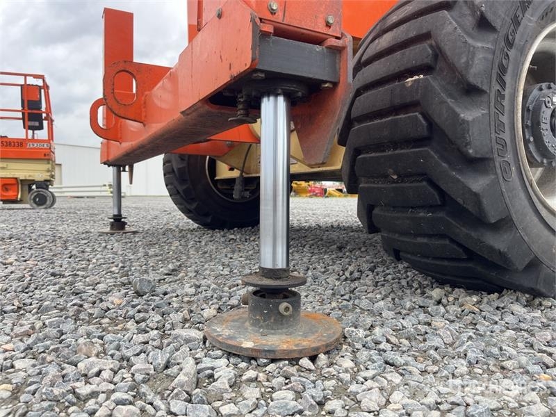 JLG 4394RT 4x4 Diesel Scissor Lift Scissor lifts