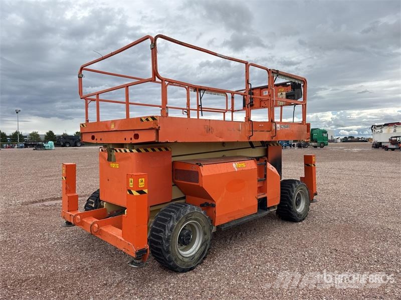 JLG 4394RT 4x4 Diesel Nacelle Ciseau Scissor Lift 剪叉式升降机