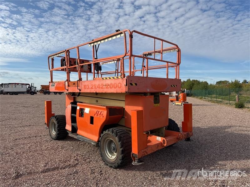 JLG 4394RT 4x4 Diesel Nacelle Ciseau Scissor Lift Scissor lifts