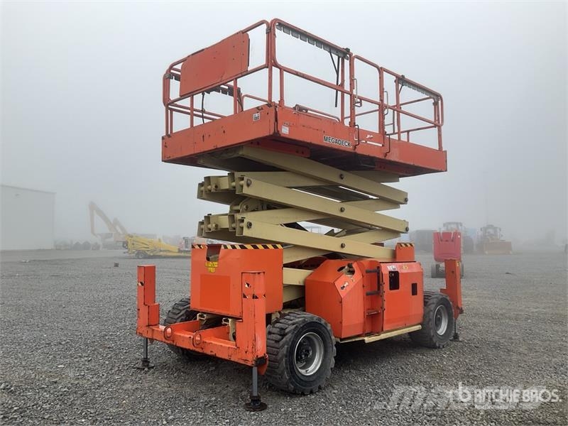JLG 4394RT 4x4 Diesel Scissor Lift Schaarhoogwerkers