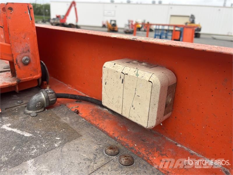 JLG 4394RT 4x4 Diesel Scissor Lift Scissor lifts