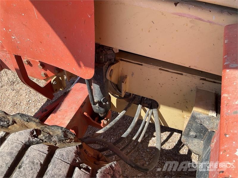 JLG 4394RT 4x4 Diesel Scissor Lift 剪叉式升降机