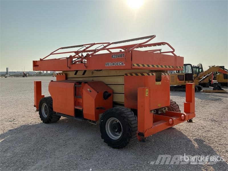 JLG 4394RT 4x4 Diesel Scissor Lift Sakselifter
