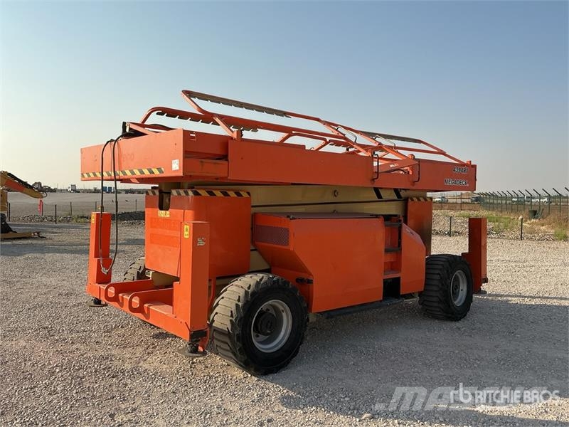 JLG 4394RT 4x4 Diesel Scissor Lift Sakselifter