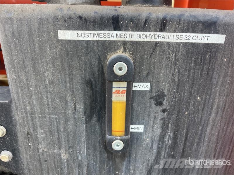 JLG 4394RT 4x4 Diesel Scissor Lift Ollós emelők