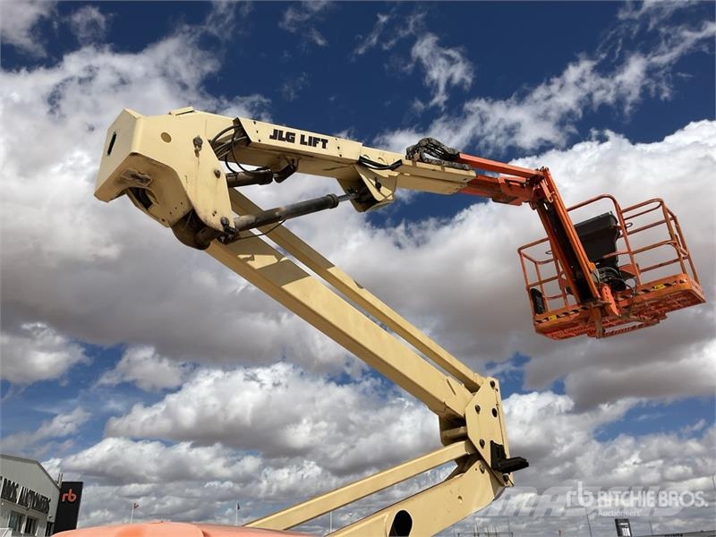 JLG 450AJ 4WD Diesel Articulating Boom Lift Knikarmhoogwerkers